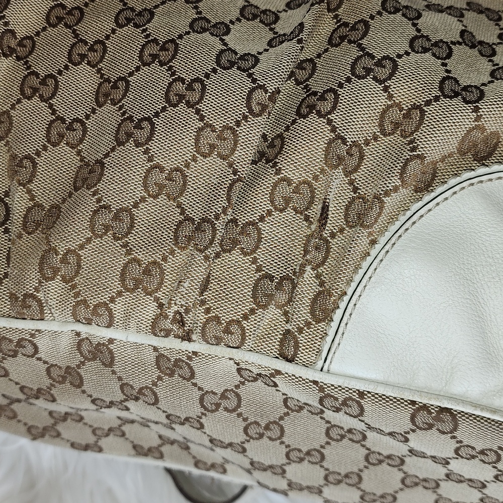 Gucci Monogram Bag - Picture 12 of 17